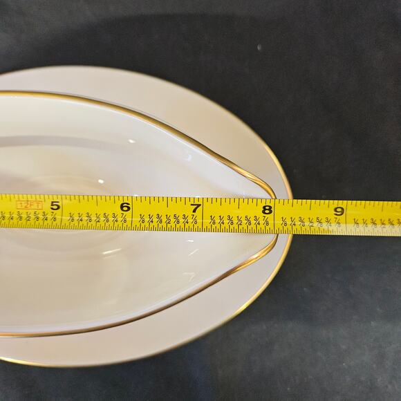 Pickard Victoria Gravy Boat and Attached Underplate Ivory Gold Trim VTG - Picture 5 of 7